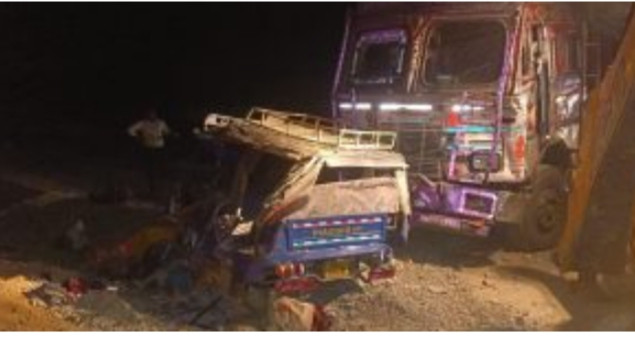 5 killed in truck-auto collision in Jharkhand