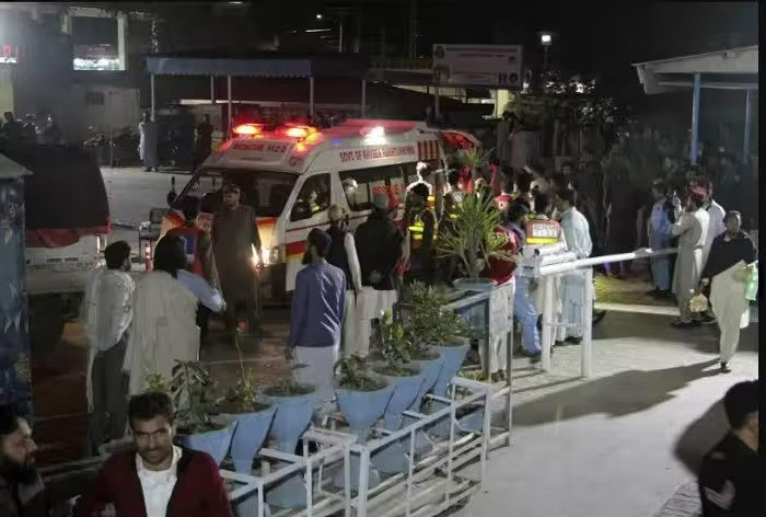 11 people died in earthquake in pakistan