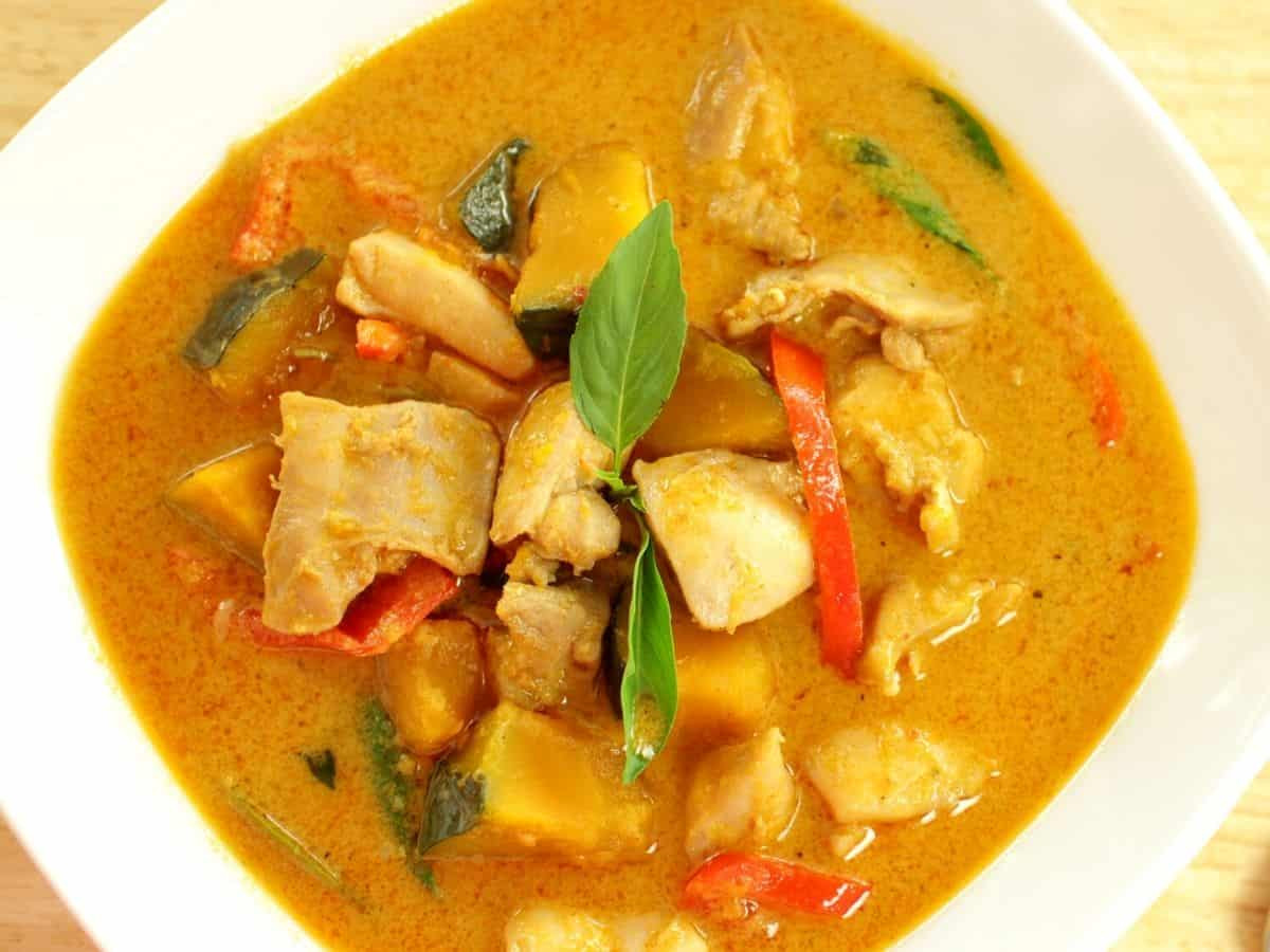 Thai - Chicken Vegetable Curry