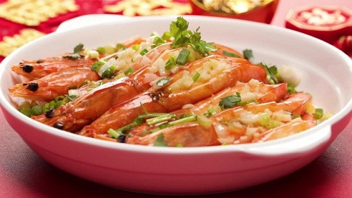 Steamed prawns