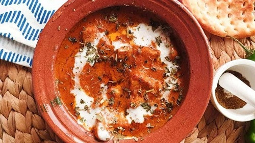 Make Bihari Chicken in a clay pot