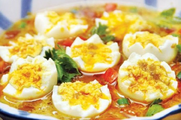 Kashmiri Egg Korma