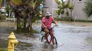 Hurricane Idalia hits Florida and Georgia, two dead