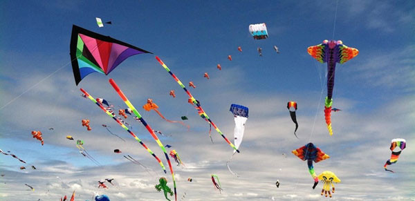 Vishwakarma Puja Kite Flying Retuals (Symbolic Picture)