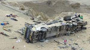 Passenger bus sinks in Peru, 24 killed