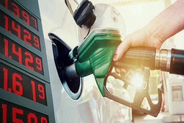 Petrol- Diesel Price (Symbolic Picture)