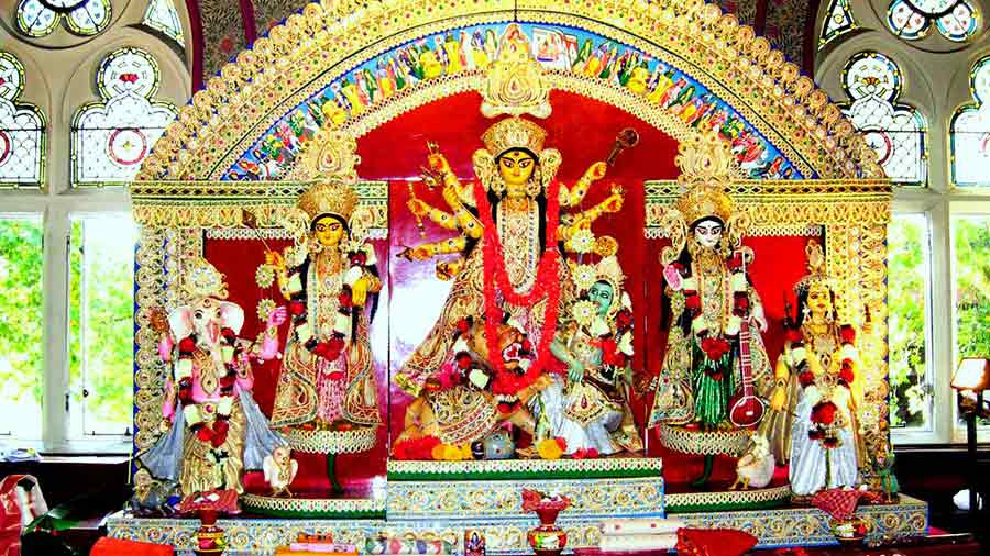 Durga Puja in London (Collected)