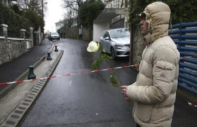 Teacher killed, several injured in jihadist attack on French school