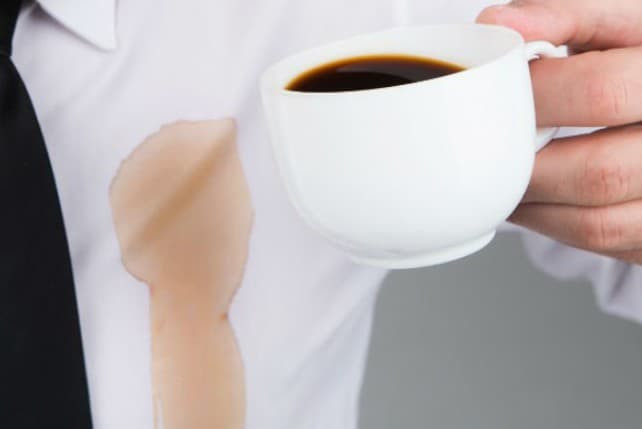 Hot coffee stains, using a few simple methods will remove the stains