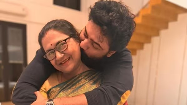 Dev gave a special message on mother's birthday!