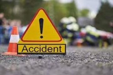 Bus collides with truck in Odisha