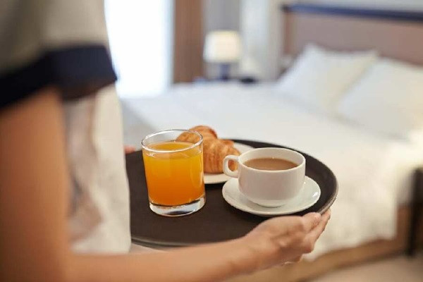 Hotel Room Service (Symbolic Picture)