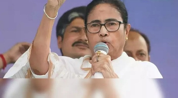 Mamata forbade grassroots workers to suffer complacency in campaigning for the vote!