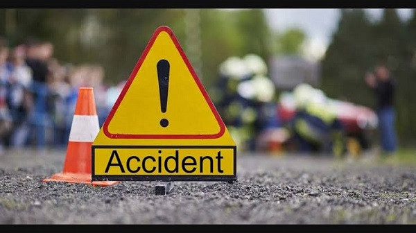 Road accident kills two in Baruipur