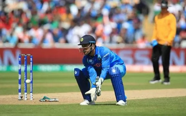 Dhoni's unique achievement as the first wicketkeeper