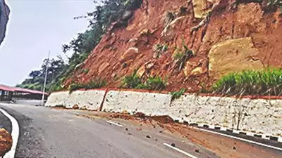 Landslides in Ramadan
