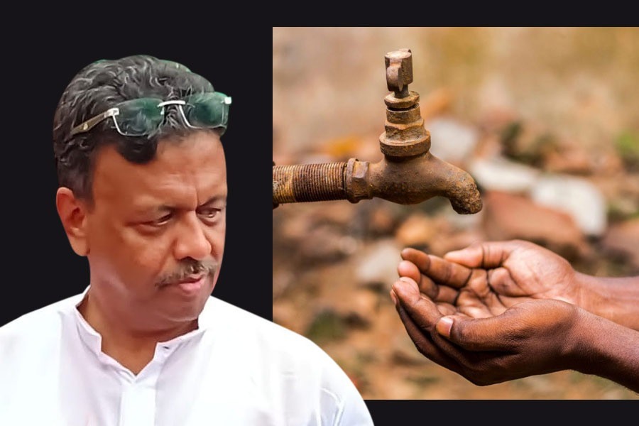 Firhad Hakim requested everyone to stop wastage of water