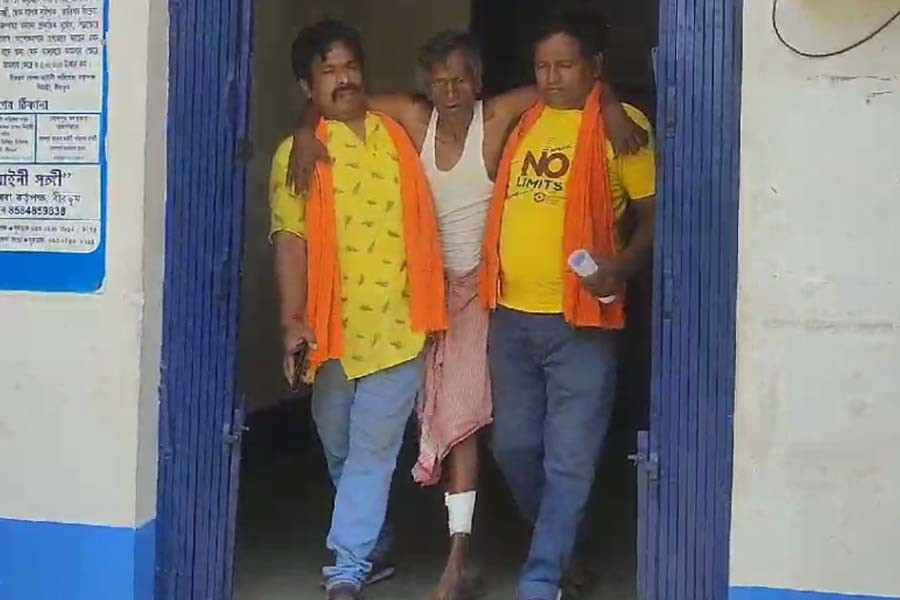 Trinamool accuses Padmer booth of beating up BJP leader