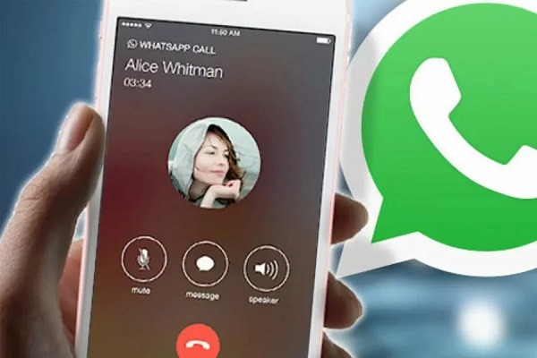 New surprises coming to WhatsApp's camera feature!