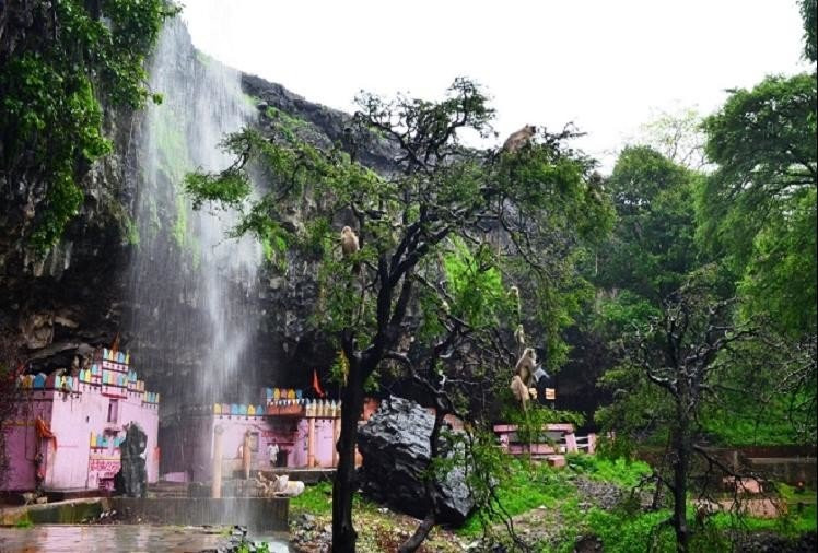 Gautameshwar Temple