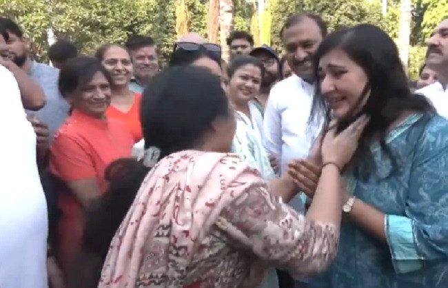 AAP-Congress alliance is unusual: Bansuri Swaraj
