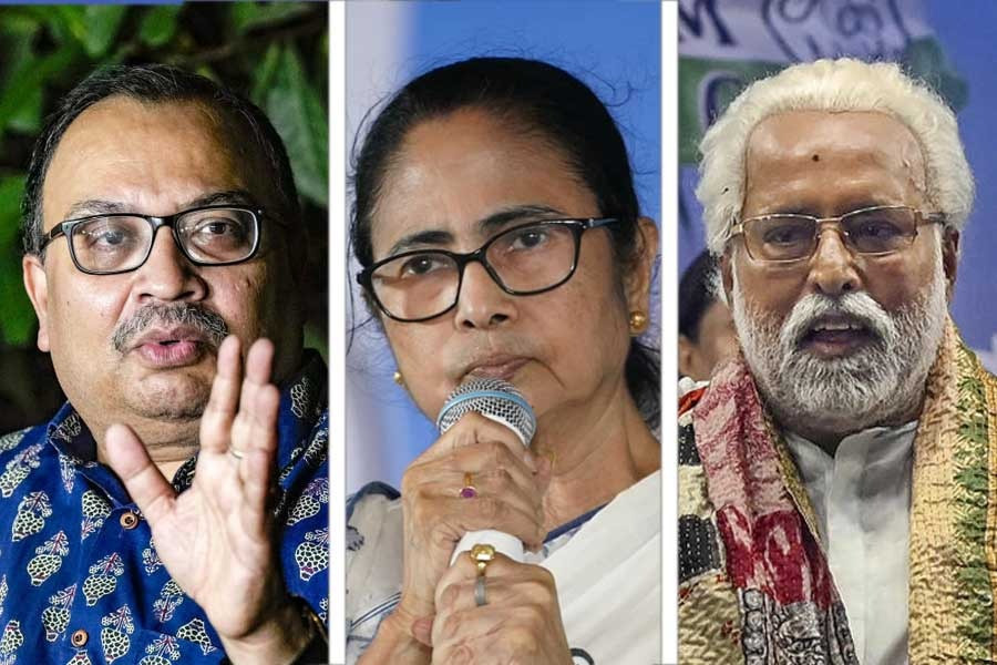 Kunal Ghosh, Mamata Banerjee and Sudeep Banerjee