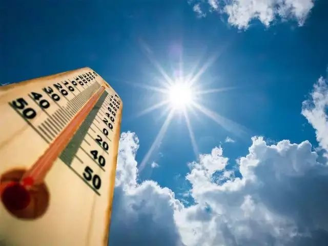 Heat wave in South Bengal on Wednesday