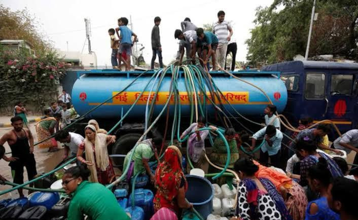 Rushing at the sight of tankers, Delhiites are still desperate for water