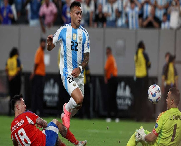 Copa America: Argentina beat Chile to reach the last eight