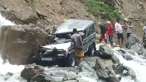 A passenger car has collapsed in Sikkim's Singhtham