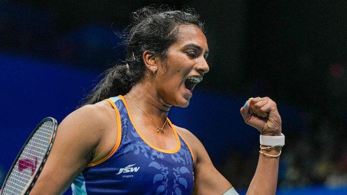 paris olympic pv sindhu