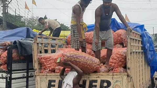 Crops skyrocket, North Bengal complains of lack of regular monitoring