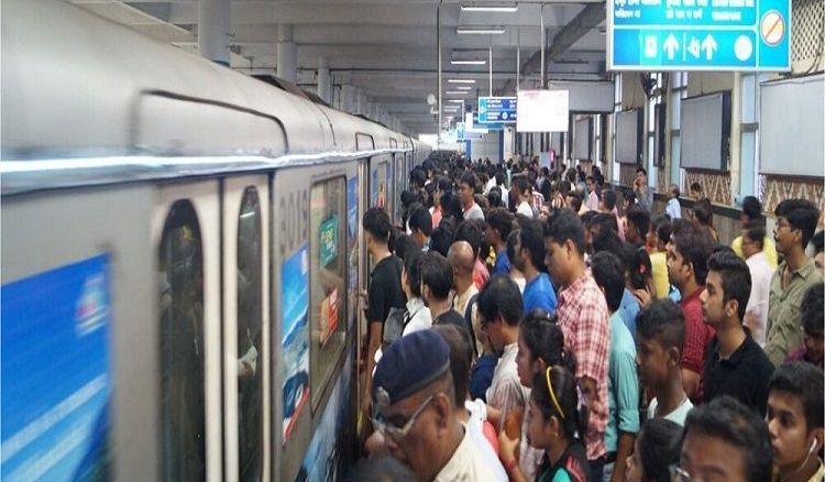 Disruption due to mechanical fault, disruption of metro movement at Kabi Subhash station