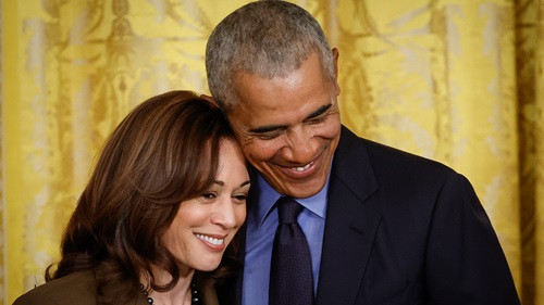 Obama and kamala haris (symbolic picture)