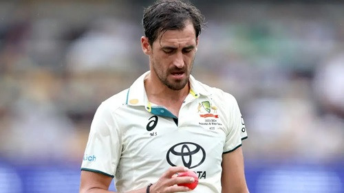 Mitchel Starc (ssymbolic picture)