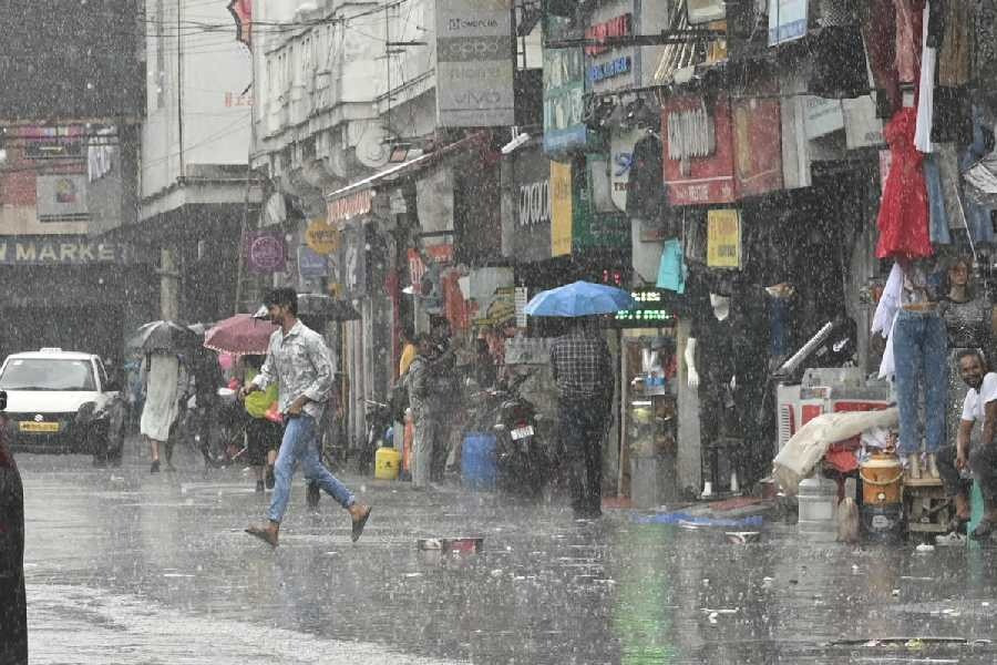 Heavy rain in Purba bardhman