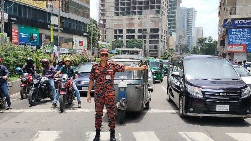 Fire service in traffic control in Bangladesh