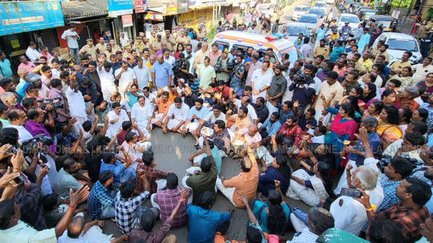 road blockade by BJP in Egra