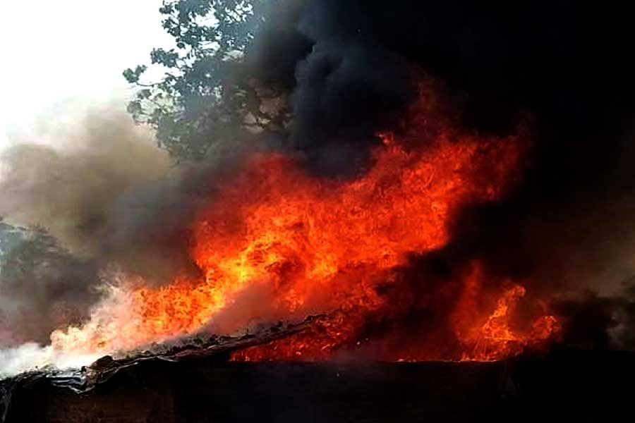 Fire in a factory in Tapsia area