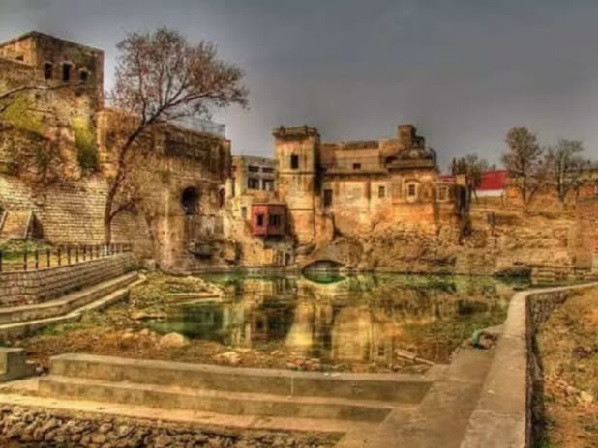 Hindu temple in Pakistan