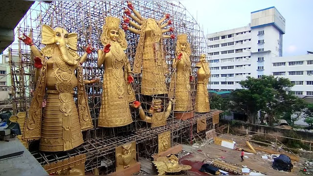 Sodpur will put up a 100 feet Durga