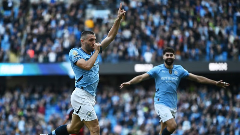 Manchester City beat Fulham 3-2