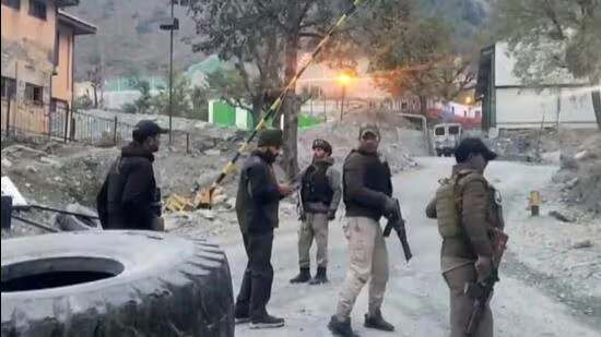 7 people were killed in a terrorist attack in Jammu and Kashmir's Ganderbal