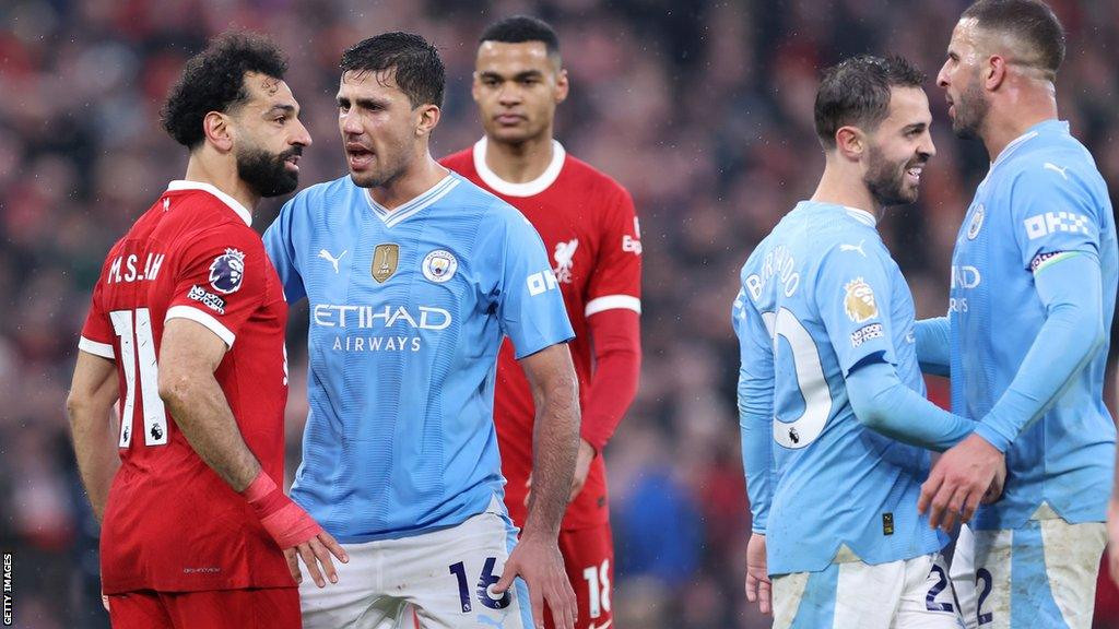 Manchester City came to the top after defeating Liverpool