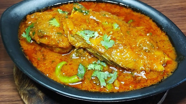 Assamese cooking 'Mach Tenga'