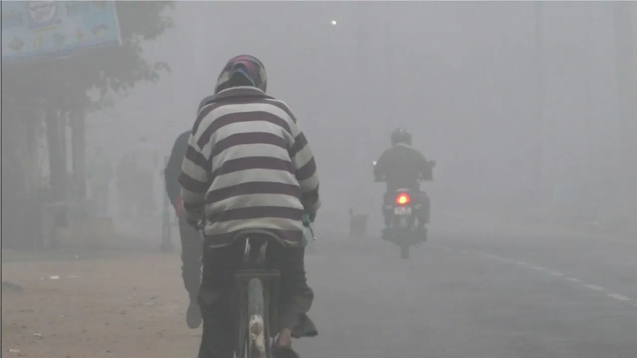 Finally mercury falls in South Bengal, the feel of winter is felt in the villages of Bengal