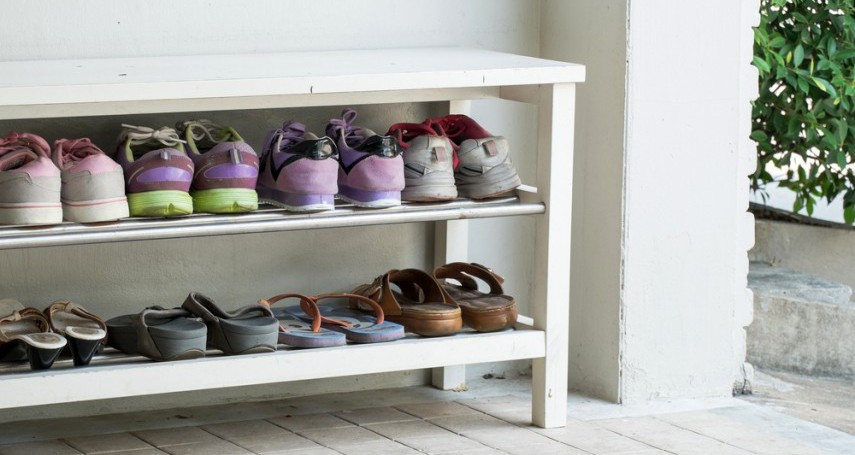 Vastu Tips for Shoe Stand