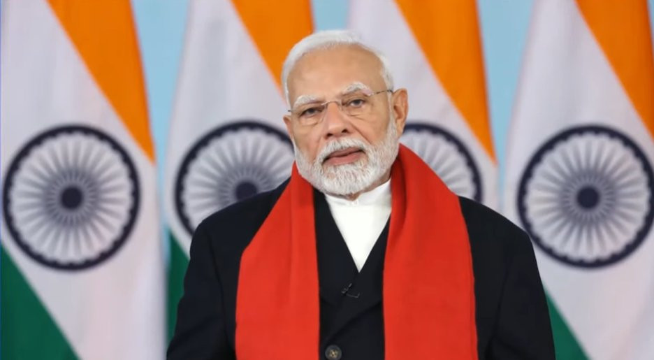 PM modi wishes happy new year