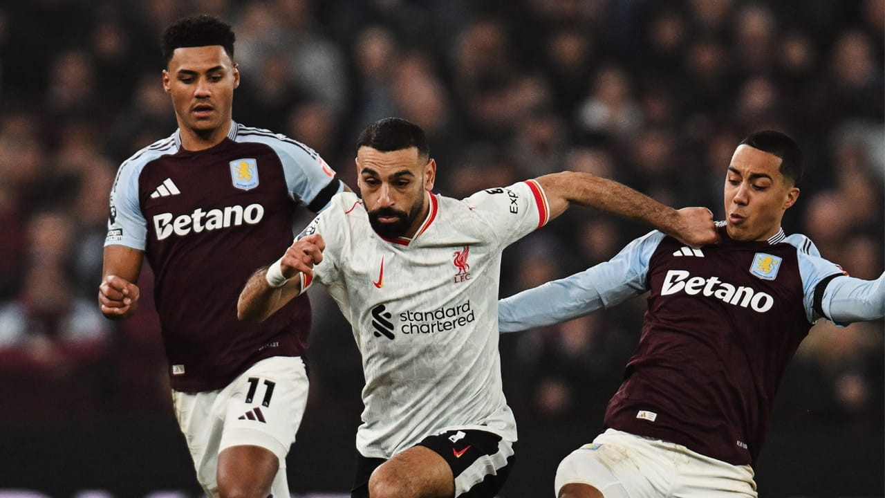 Liverpool stumbles at Aston Villa