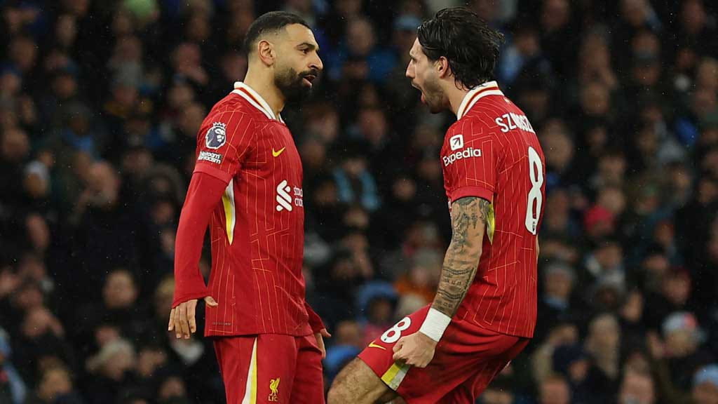 Liverpool beats Manchester City to move 11 points ahead of Arsenal